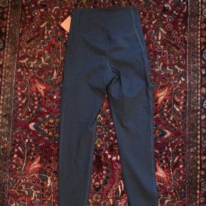 NWT Girlfriend 23 pocket legging